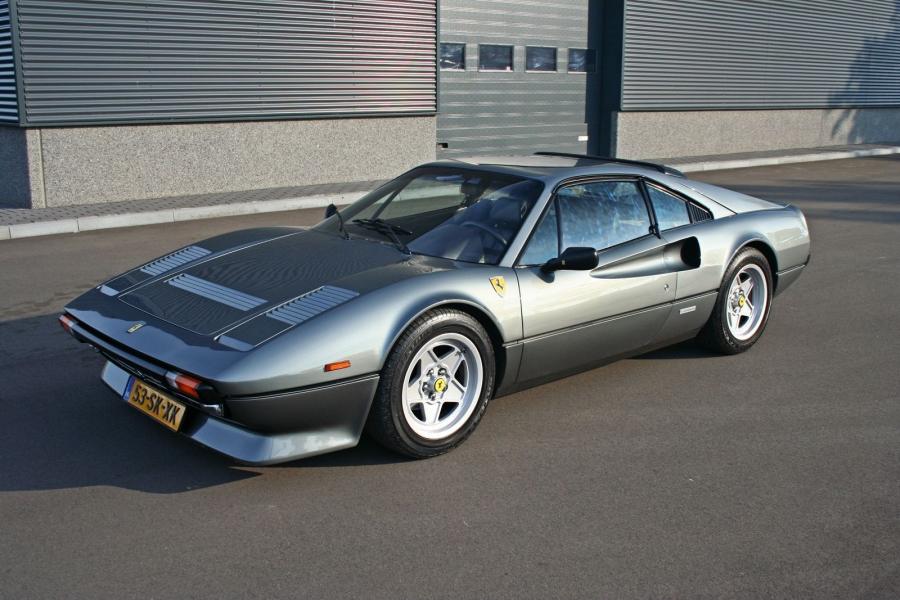  Ferrari 308 GTB Quattrovalvole 1982 года  (фото 24 из 61)